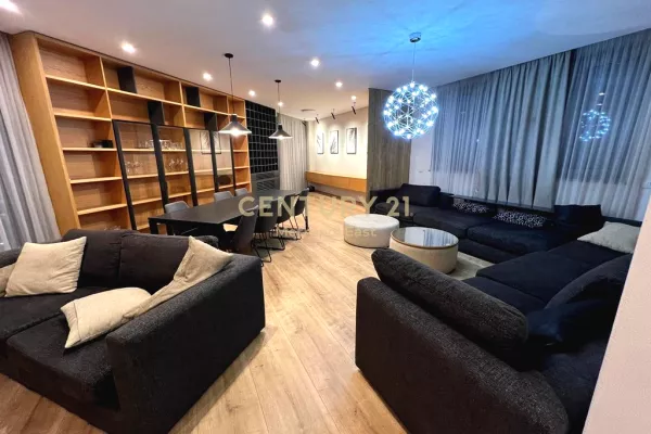 Shtepi me qera 2+1 ne Tirane - 2,000 Euro