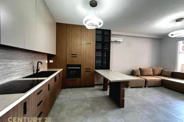 Casa in vendita 1+1 a Tirana - 135,000 Euro