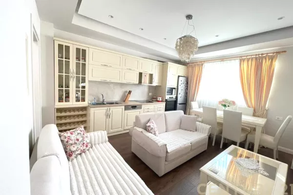 Casa in affitto 2+1 a Tirana - 1,200 Euro
