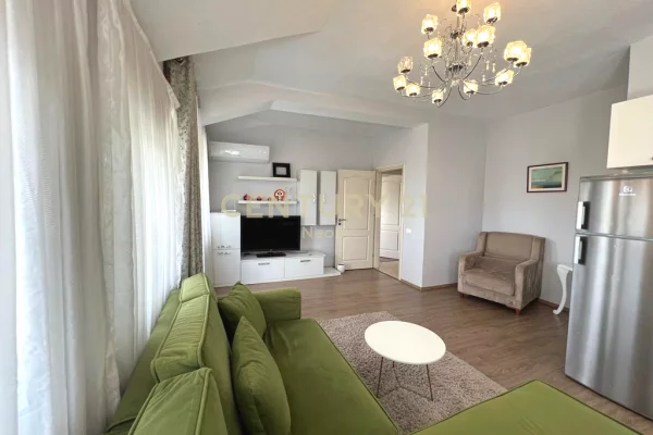 Shtepi me qera 2+1 ne Tirane - 800 Euro