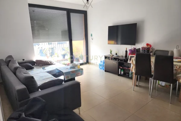 Shtepi ne shitje 2+1 ne Tirane - 225,000 Euro