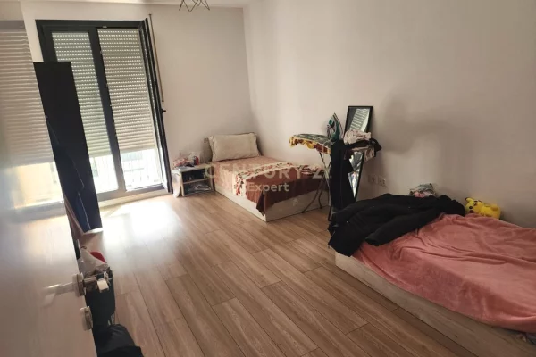 Shtepi ne shitje 2+1 ne Tirane - 225,000 Euro
