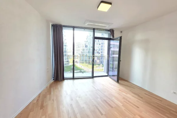 Zyre me qira ne Lake View Residence