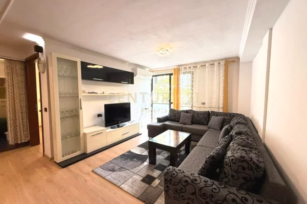 Shtepi ne shitje 2+1 ne Tirane - 285,000 Euro