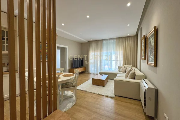 Shtepi me qera Apartament ne Tirane, 2+1, Mobilimi E mobiluar, Pagesa 1,200  Euro.