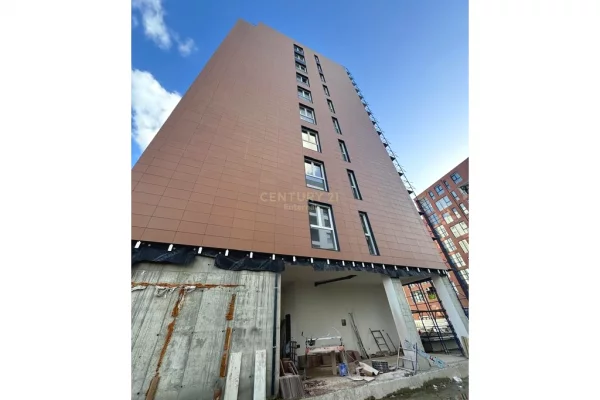 Shtepi ne shitje Apartament ne Tirane, 2+1, Mobilimi Bosh, pa mobiluar, Pagesa 200,000  Euro.