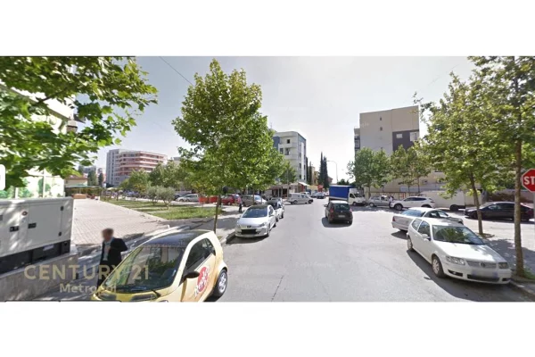 Ambient biznesi ne shitje 1+1 ne Tirane - 1,700,000 Euro