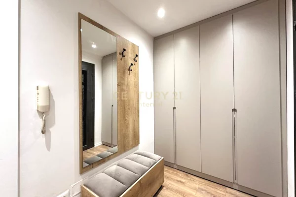 Shtepi me qera Apartament ne Tirane, 2+1, Mobilimi E mobiluar, Pagesa 850  Euro.