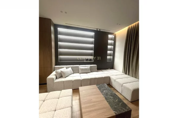 House for Rent 1+1 in Tirana - 900 Euro