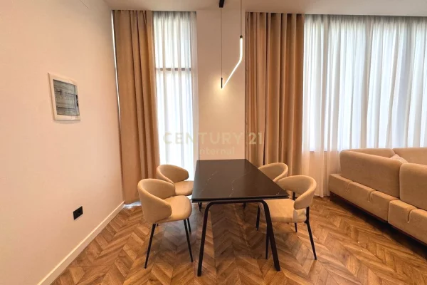 Shtepi me qera 1+1 ne Tirane - 750 Euro