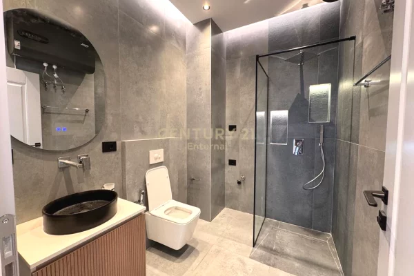 Shtepi me qera Apartament ne Tirane, 1+1, Mobilimi E mobiluar, Pagesa 750  Euro.