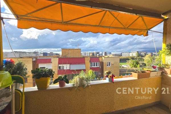 Shtepi ne shitje Apartament ne Tirane, 2+1, Mobilimi E mobiluar, Pagesa 167,000  Euro.