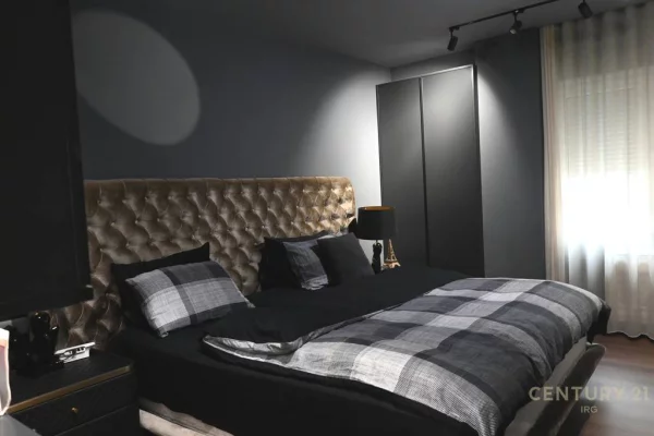 Shtepi ne shitje 2+1 ne Tirane - 450,000 Euro