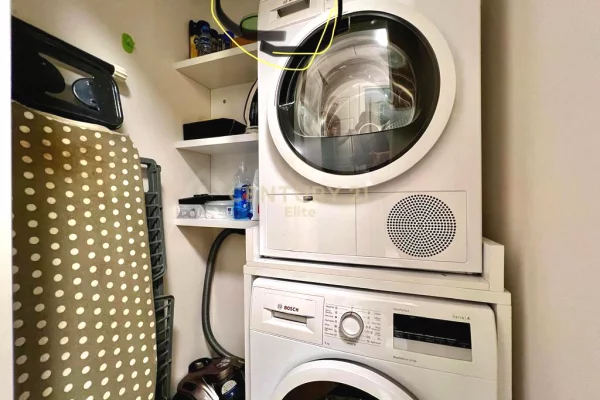 Shtepi me qera Apartament ne Tirane, 2+1, Mobilimi E mobiluar, Pagesa 1,250  Euro.