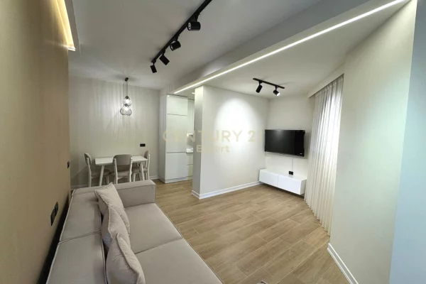 Shtepi ne shitje 1+1 ne Tirane - 180,000 Euro