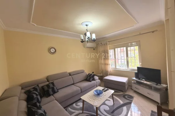 Shtepi ne shitje 1+1 ne Tirane - 110,000 Euro