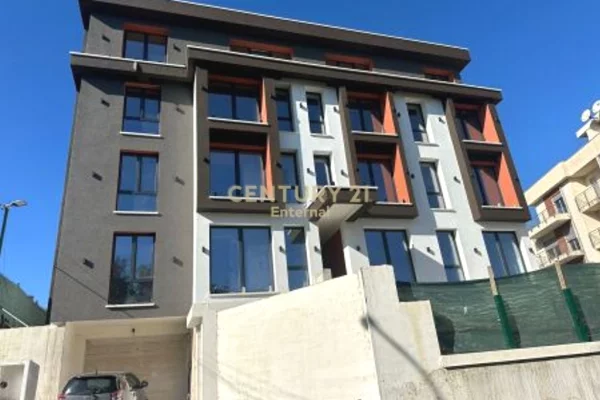 Business Property for Rent 3+1 in Tirana - 7,000 Euro