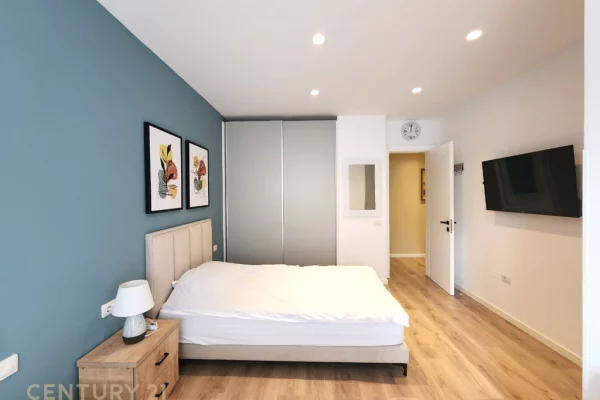 Shtepi me qera Apartament ne Tirane, 2+1, Mobilimi E mobiluar, Pagesa 1,000  Euro.