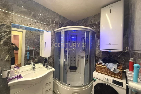 Apartment for sale in Tirana 1+1, Furnished