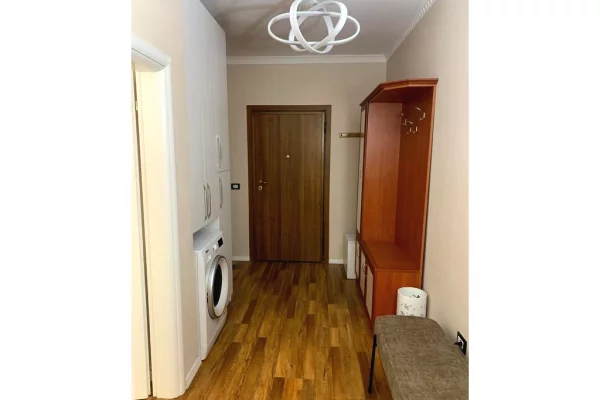 Shtepi me qera Apartament ne Tirane, 1+1, Mobilimi E mobiluar, Pagesa 750  Euro.