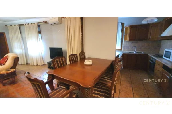 Shtepi ne shitje 3+1 ne Tirane - 270,000 Euro