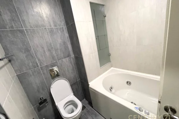 Shtepi me qera Apartament ne Tirane, 2+1, Mobilimi E mobiluar, Pagesa 1,300  Euro.