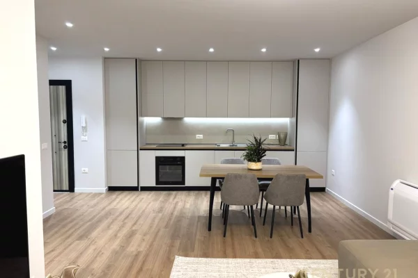 Shtepi me qera 1+1 ne Tirane - 850 Euro