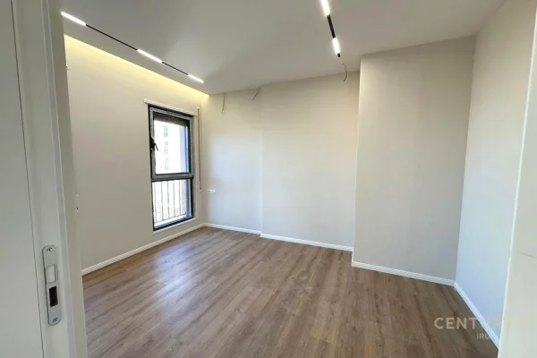 Shtepi ne shitje 2+1 ne Tirane - 210,000 Euro