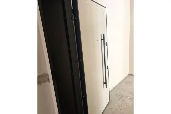 Shtepi ne shitje Apartament ne Tirane, 2+1, Mobilimi Bosh, pa mobiluar, Pagesa 427,000  Euro.