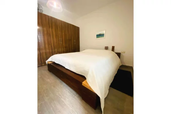 Shtepi ne shitje Apartament ne Tirane, 2+1, Mobilimi E mobiluar, Pagesa 285,000  Euro.