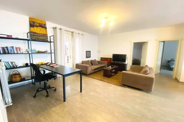 Shtepi ne shitje 2+1 ne Tirane - 285,000 Euro