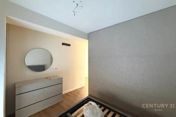 Shtepi ne shitje Apartament ne Tirane, 3+1, Mobilimi E mobiluar, Pagesa 329,000  Euro.