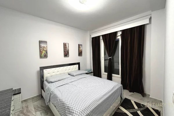 Shtepi me qera Apartament ne Tirane, 3+1, Mobilimi E mobiluar, Pagesa 1,100  Euro.