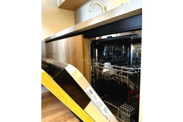 Studio per Qira Qender!