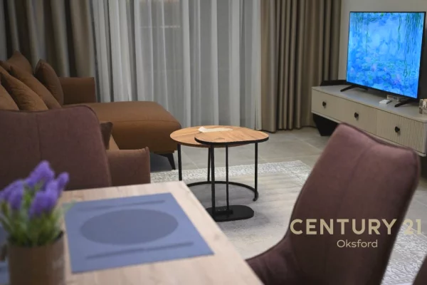 Shtepi ne shitje Apartament ne Tirane, 2+1, Mobilimi E mobiluar, Pagesa 125,000  Euro.