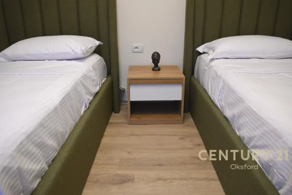 Shtepi ne shitje Apartament ne Tirane, 2+1, Mobilimi E mobiluar, Pagesa 135,000  Euro.