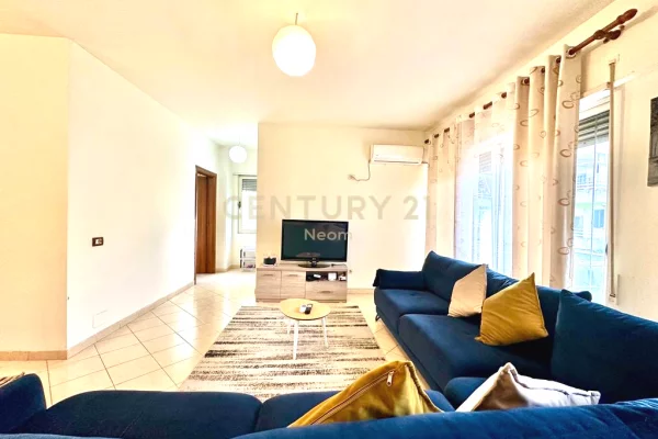 Shtepi me qera 2+1 ne Tirane - 600 Euro