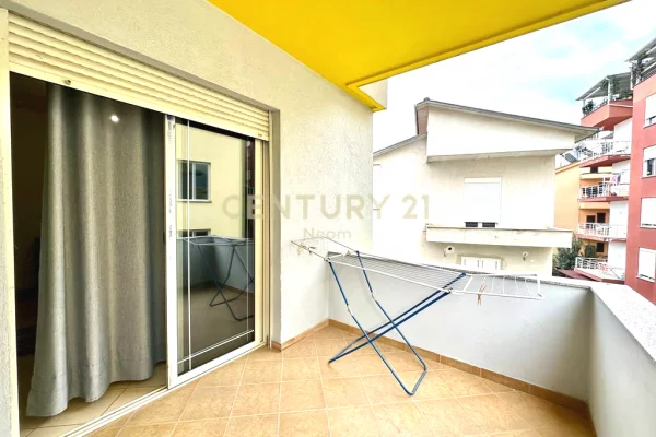 Shtepi me qera Apartament ne Tirane, 2+1, Mobilimi E mobiluar, Pagesa 600  Euro.