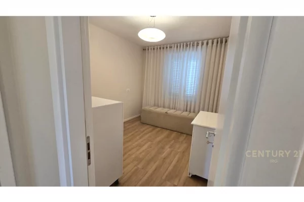 Shtepi me qera Apartament ne Tirane, 2+1, Mobilimi E mobiluar, Pagesa 850  Euro.