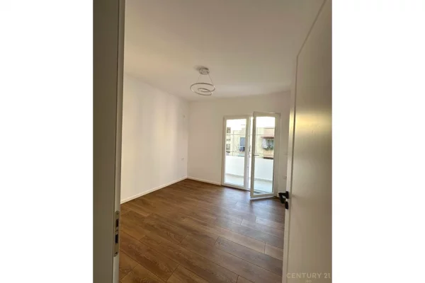 House for Sale 1+1 in Tirana - 95,000 Euro