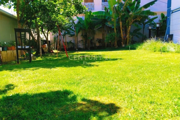 Shtepi ne shitje Shtepi Private ne Tirane, 2+1, Mobilimi E mobiluar, Pagesa 255,000  Euro.