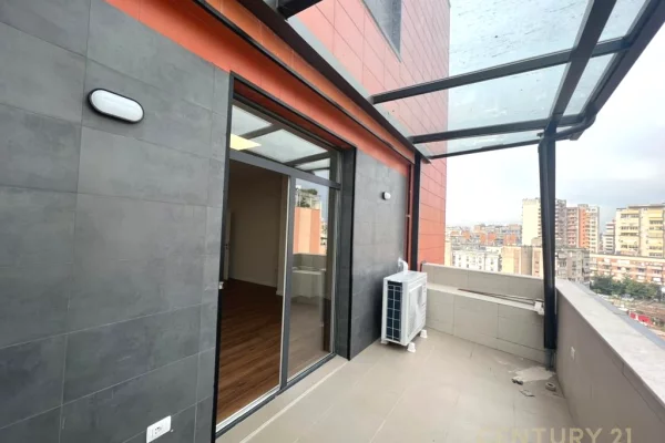 Shtepi me qera Apartament ne Tirane, 3+1, Mobilimi Bosh, pa mobiluar, Pagesa 1,500  Euro.