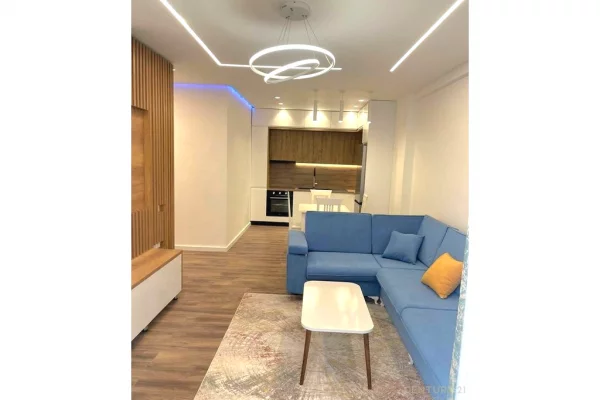 Shtepi me qera 2+1 ne Tirane - 600 Euro