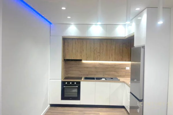 Shtepi me qera Apartament ne Tirane, 2+1, Mobilimi E mobiluar, Pagesa 600  Euro.