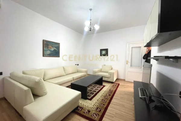 Shtepi me qera 1+1 ne Tirane - 500 Euro