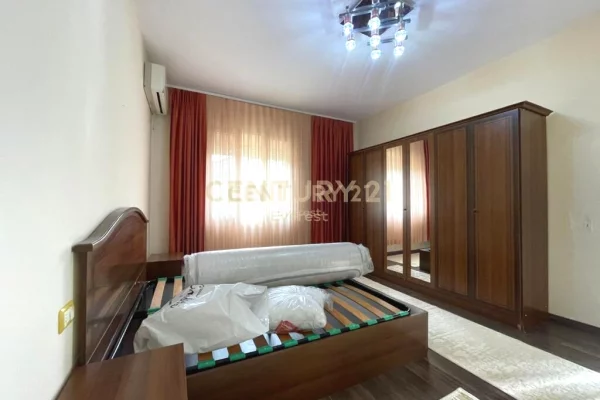 Shtepi me qera Apartament ne Tirane, 1+1, Mobilimi E mobiluar, Pagesa 500  Euro.