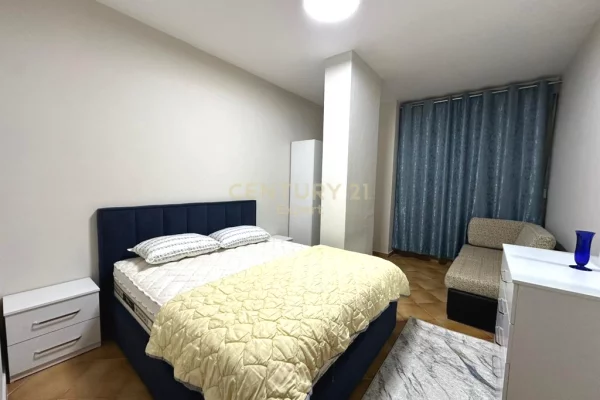 Shtepi me qera 1+1 ne Tirane - 700 Euro
