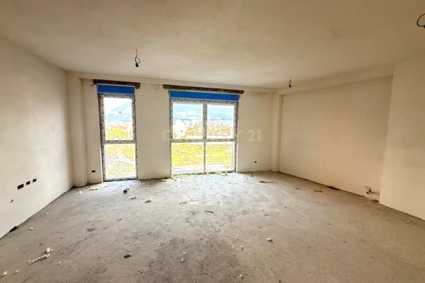 House for Sale 3+1 in Tirana - 290,000 Euro