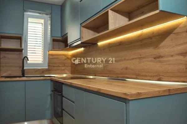 Shtepi me qera 1+1 ne Tirane - 750 Euro