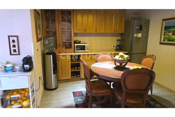 Apartment for sale in Tirana 2+1, Furnished